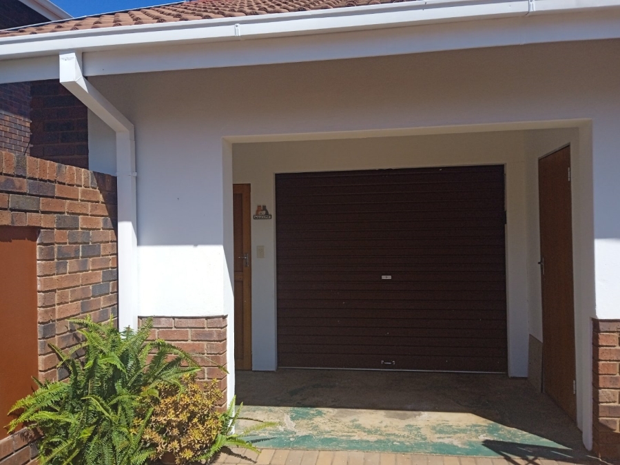 To Let 3 Bedroom Property for Rent in Schoemansville North West